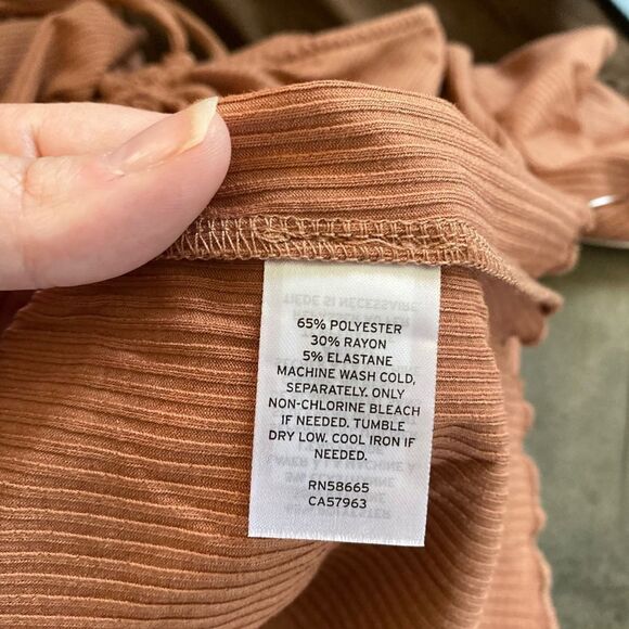 NWT BP ribbed shirt dress with tie front in tan mocha size medium - Picture 4 of 7